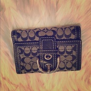 **1 DAY COACH SALE,ALL COACH MUST GO**Coach wallet